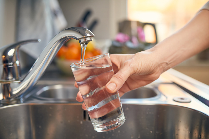 Vers water uit de kraan vullen