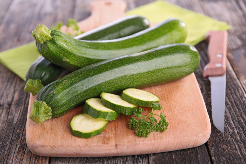 Zucchini, wat zijn de voordelen voor de gezondheid (vitaminen en gebruik)?