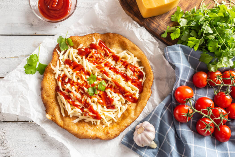 Recept: Fitte gezonde gluten- en lactosevrije lángos zullen alle liefhebbers van gezond eten verrukken